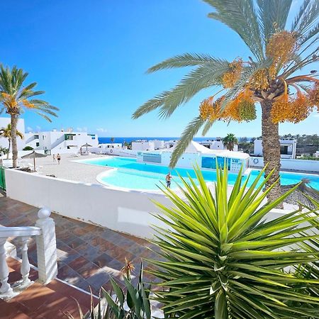 Azul Tuscan Playa Y Piscina Costa Teguise Luaran gambar