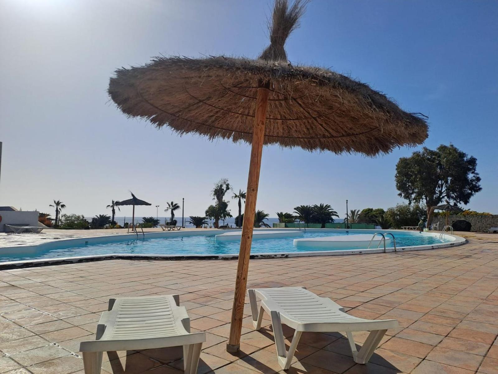 Azul Tuscan Playa Y Piscina Costa Teguise Luaran gambar